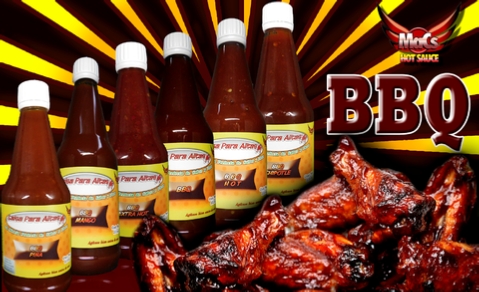 Botellas de salsas sabor BBQ